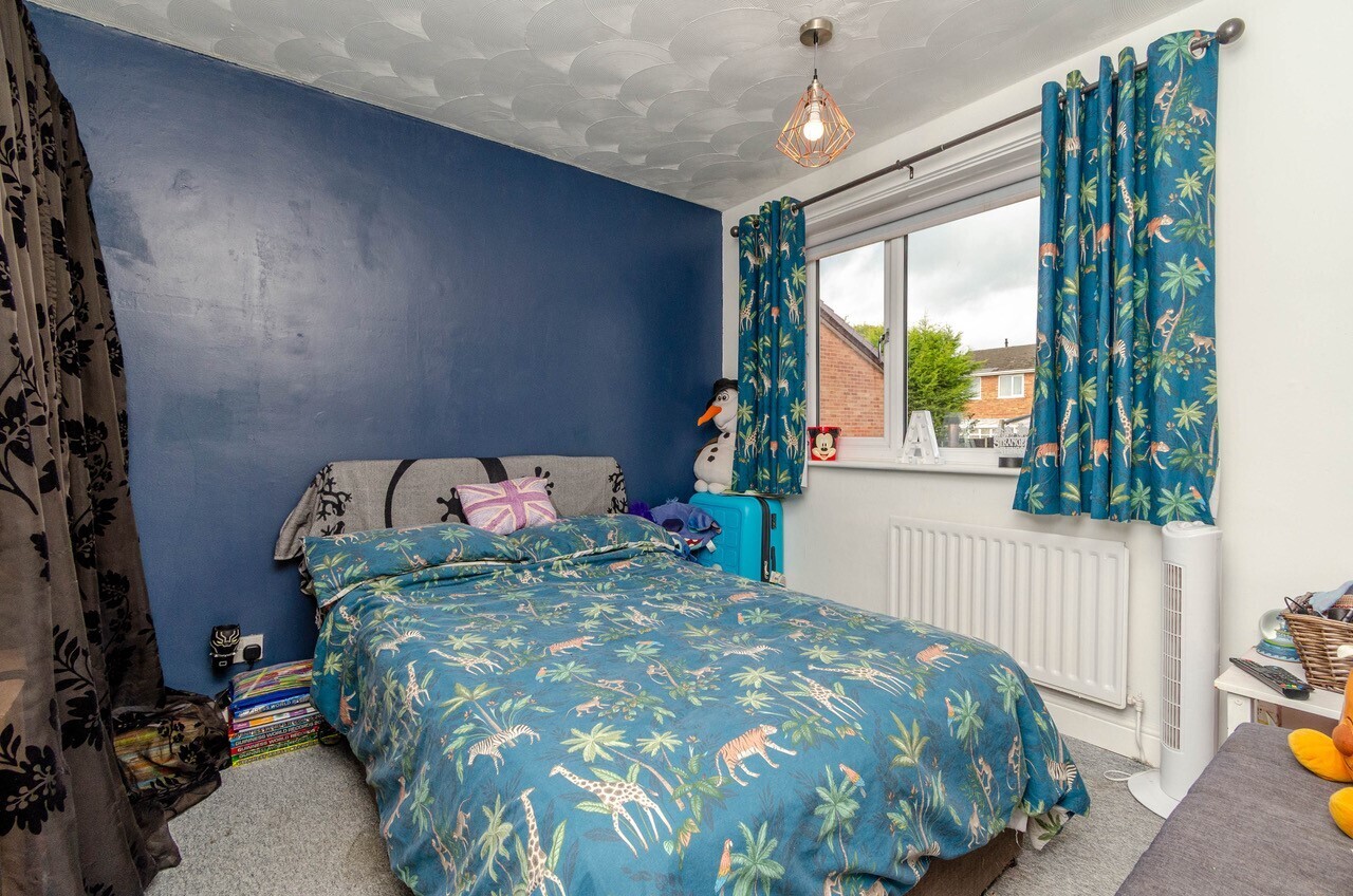 Elmwood Close, Cannock - Image 11