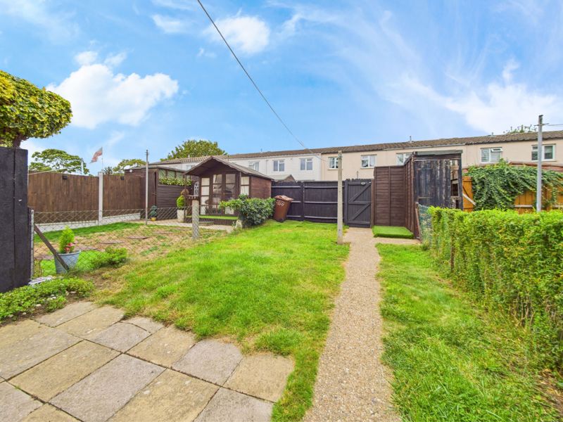 Verbena Close, South Ockendon - Image 14