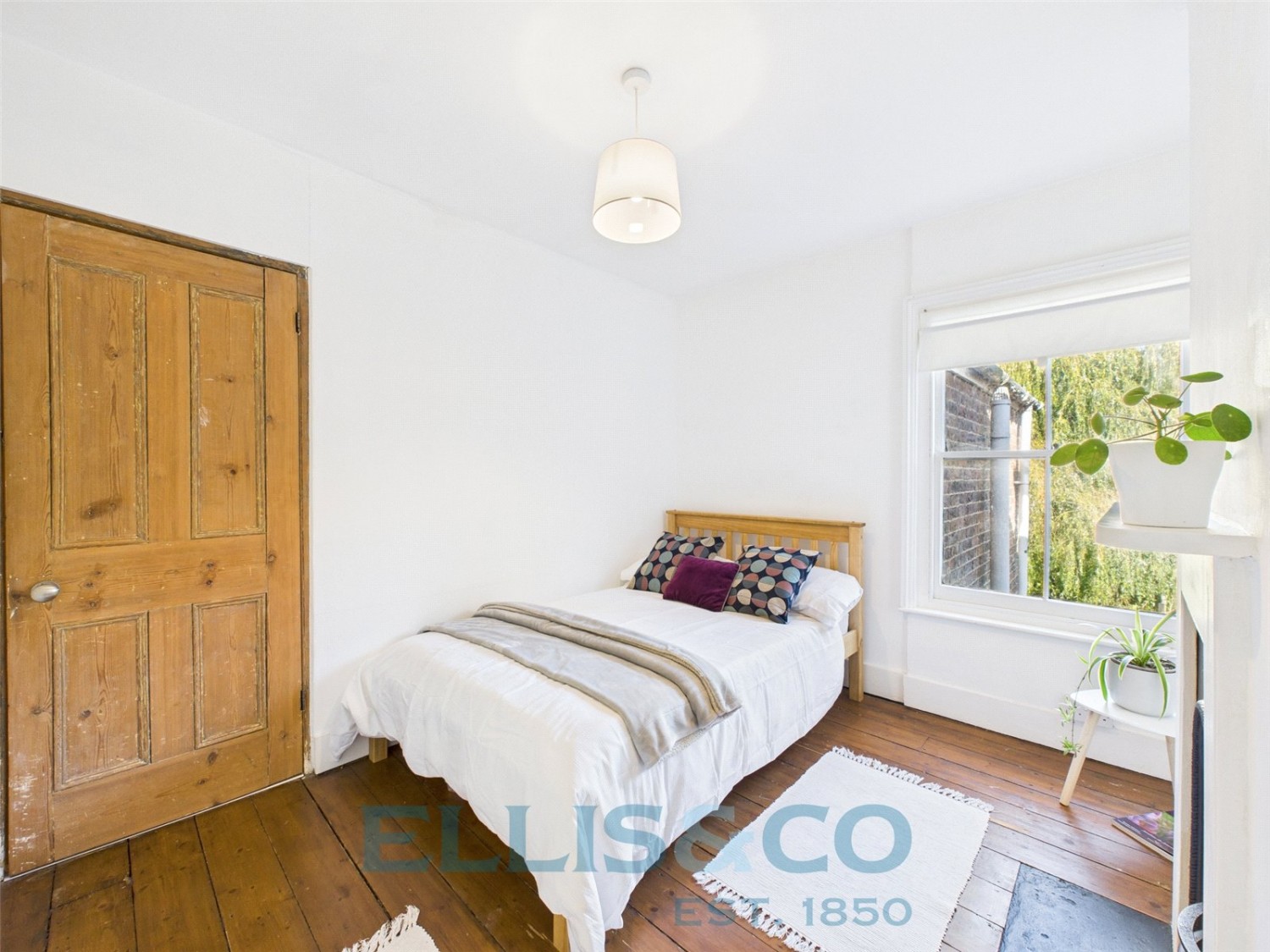 Vale Road, Tonbridge - Image 5