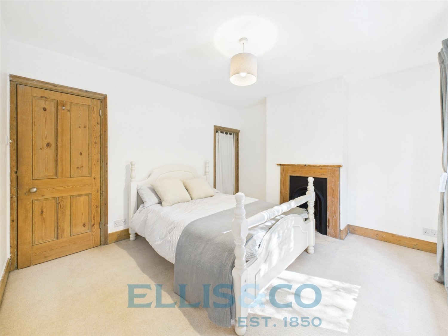 Vale Road, Tonbridge - Image 6