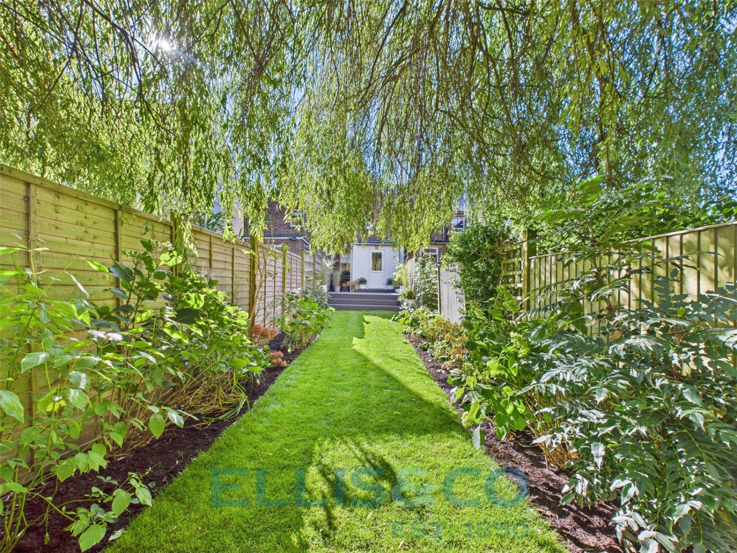 Vale Road, Tonbridge - Image 8