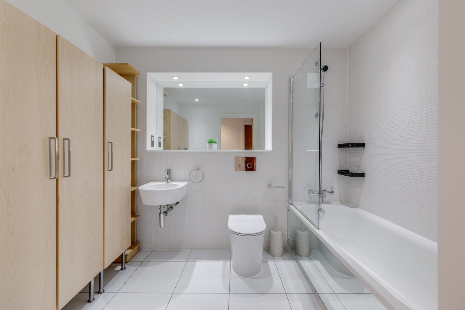 Indescon Square, Canary Wharf - Image 9