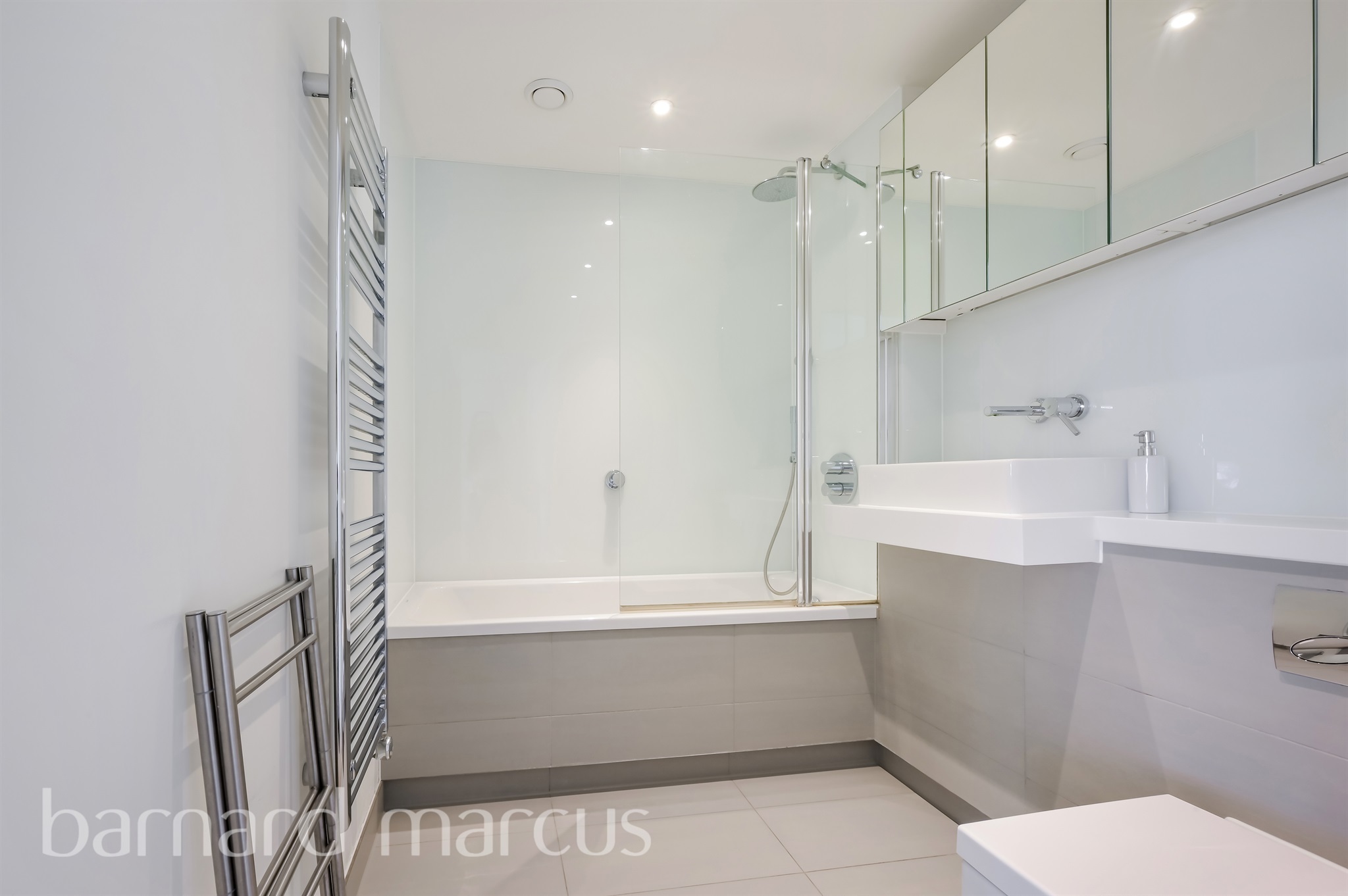 Upper Richmond Road, Putney - Image 6