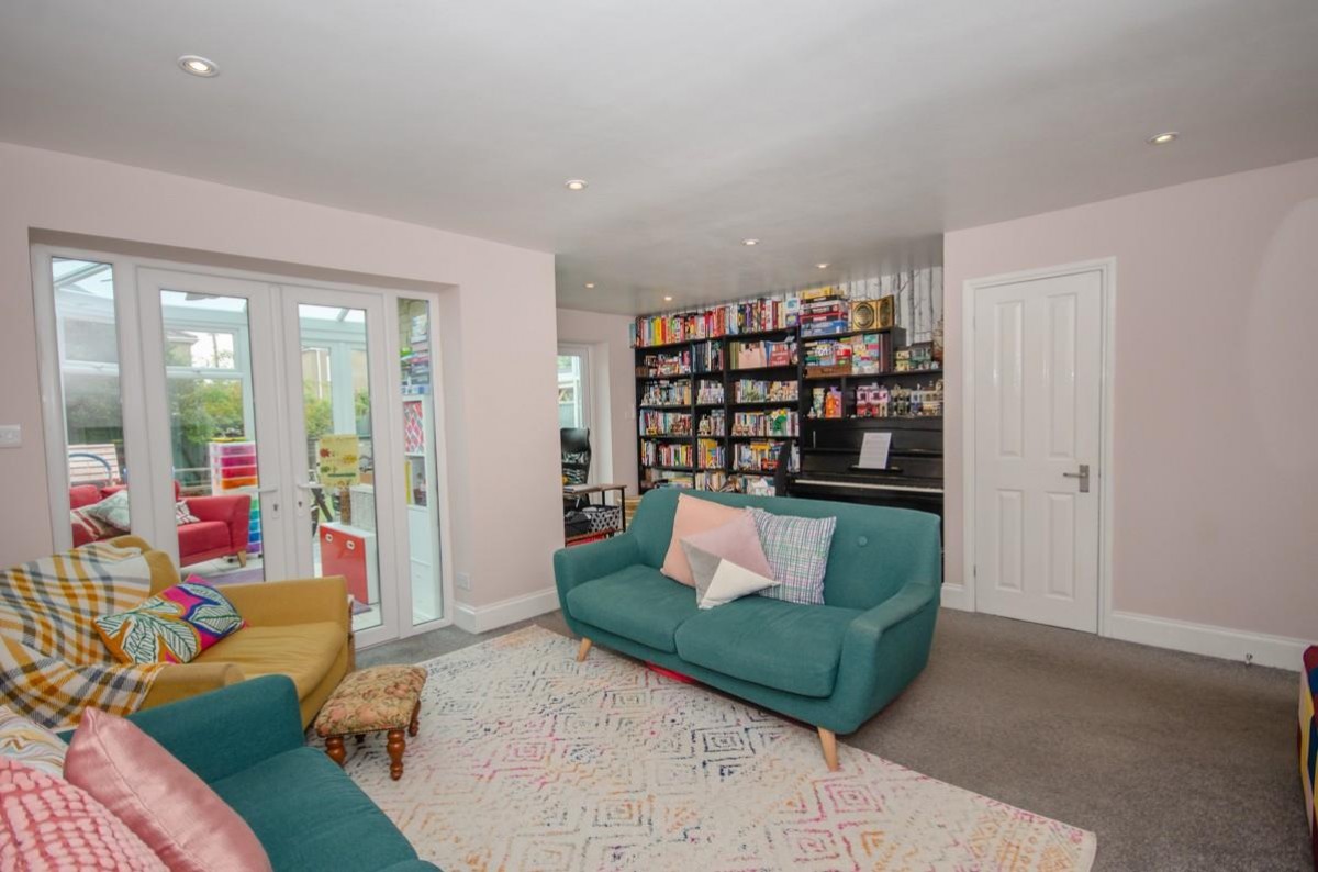 Bromley Heath Road, Bristol - Image 4