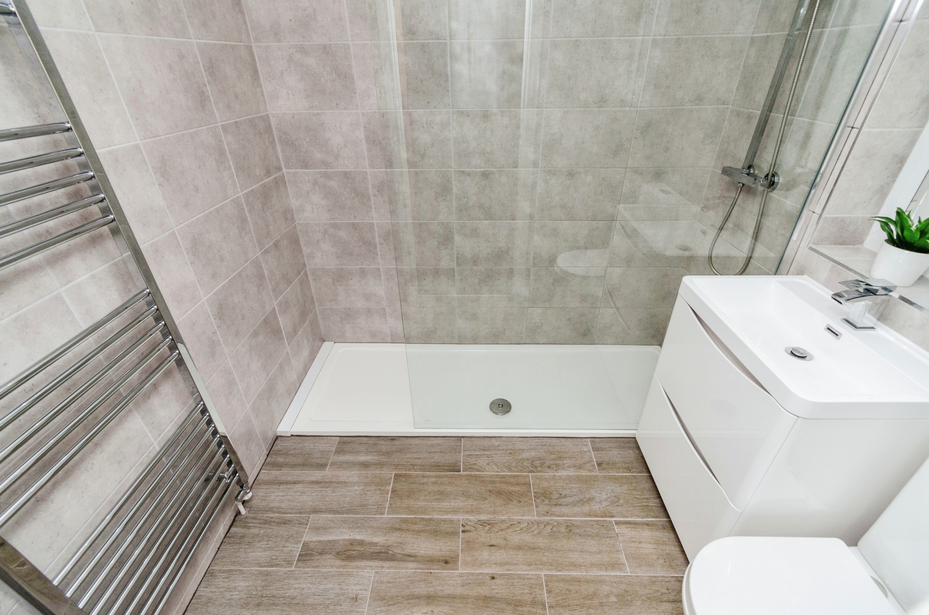 Aldersley Road, Wolverhampton - Image 14