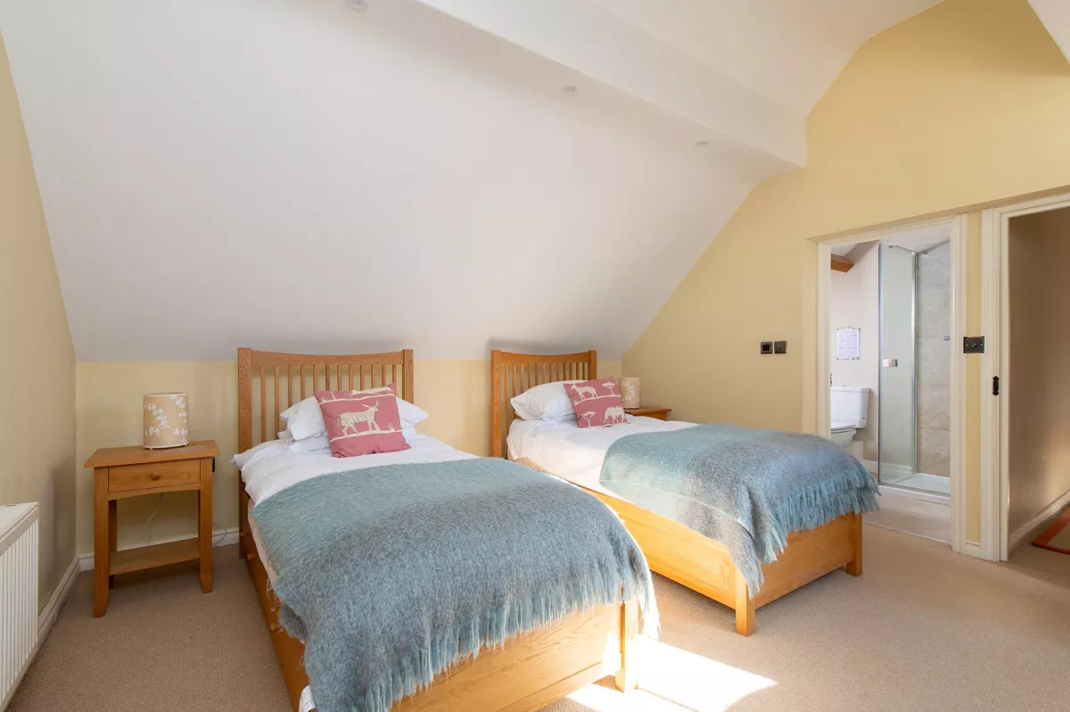 Mill Lane, Worcester - Image 14