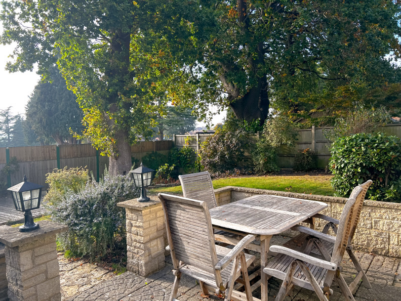 Southway Drive, Yeovil - Image 7