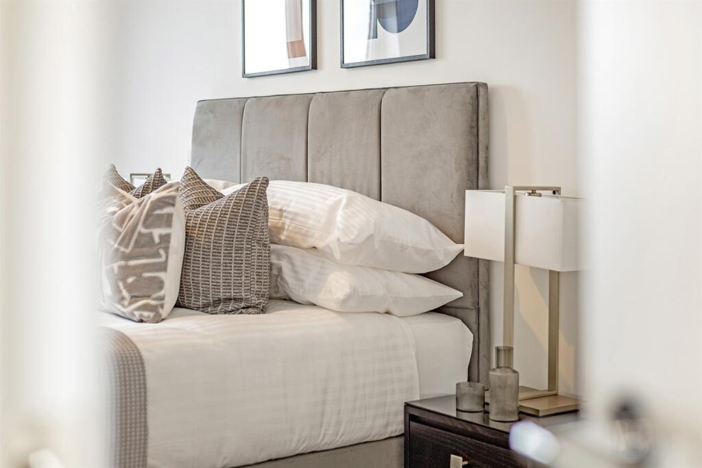 2 bedroom apartment at Ark Soane - Image 4