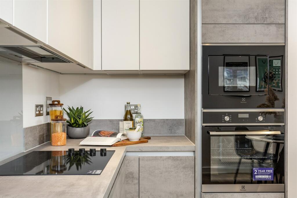 2 bedroom apartment at Ark Soane - Image 5