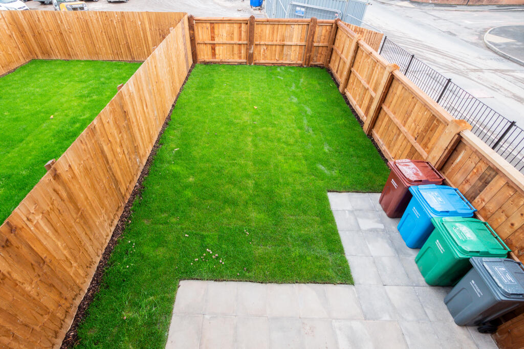 3 bedroom house at The Gateway - Image 20