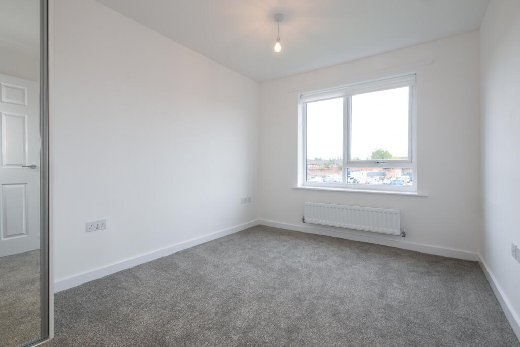 3 bedroom house at The Gateway - Image 24