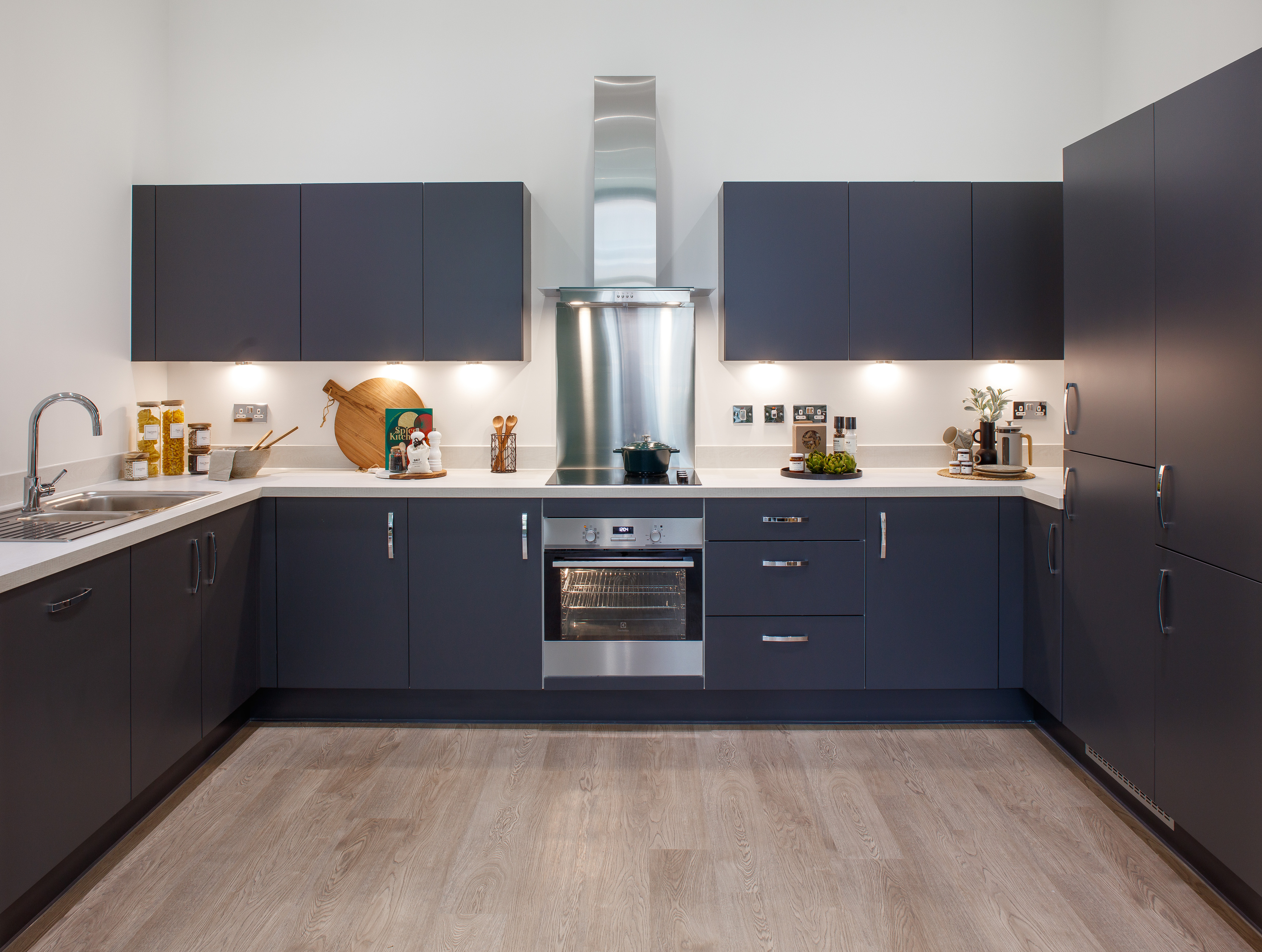 2 bedroom apartment at Barking Riverside - Image 5