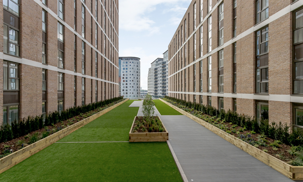 2 bedroom apartment at Allegro - Image 16