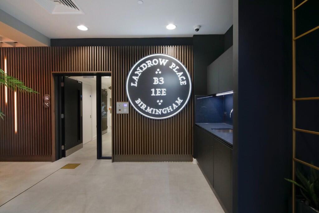 1 bedroom apartment at Landrow Place - Image 18