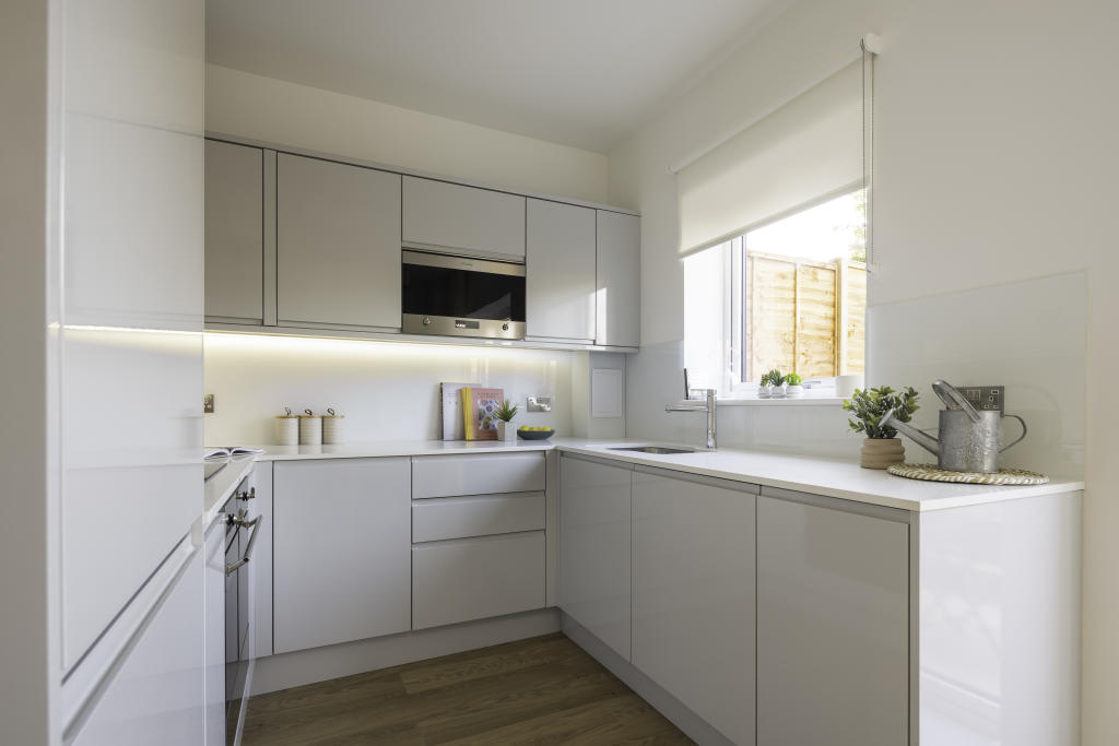 3 bedroom house at Soho Wharf - Image 11