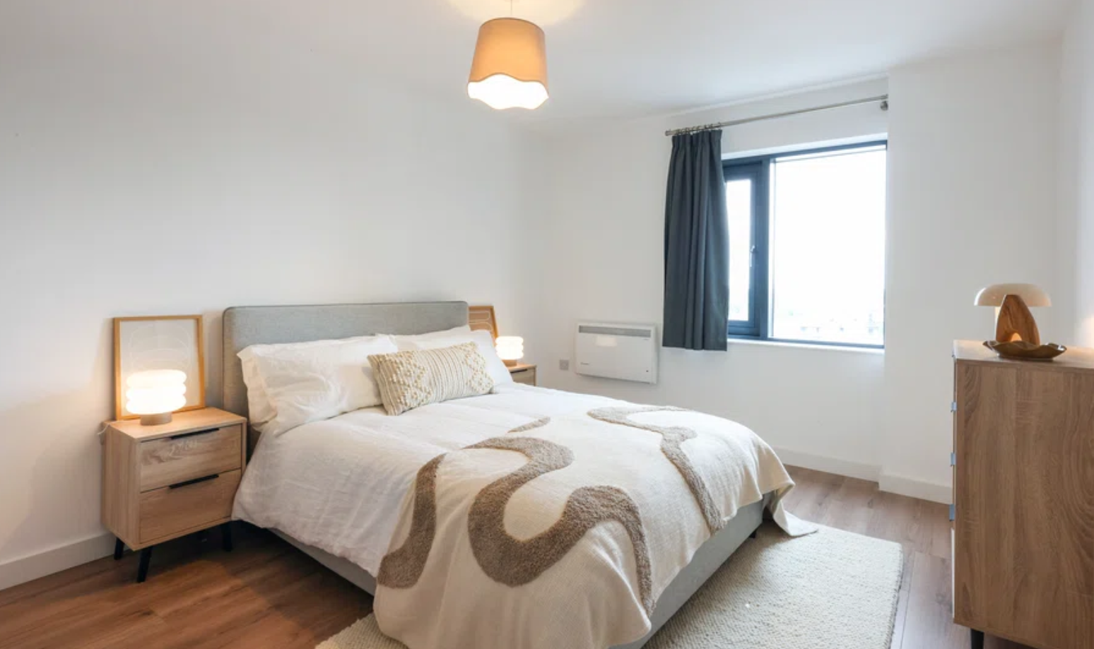 2 bedroom apartment at The Lansdowne - Image 11
