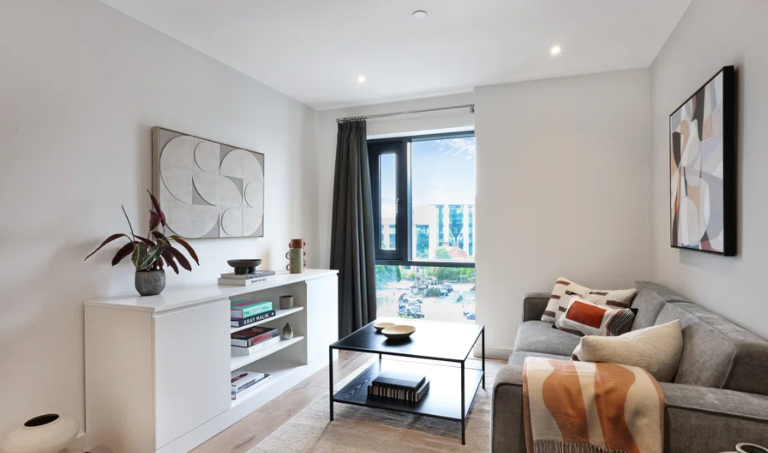 2 bedroom apartment at The Lansdowne - Image 23