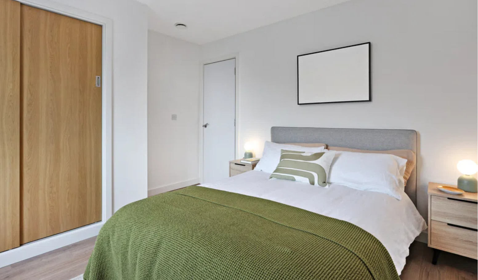 1 bedroom apartment at The Lansdowne - Image 12