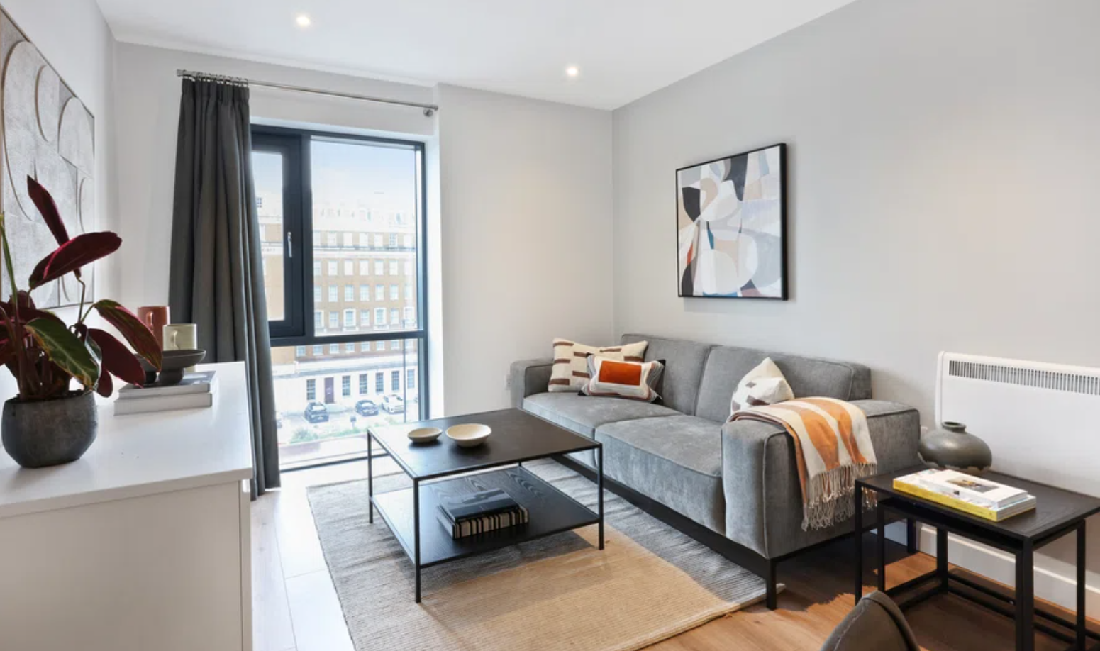 1 bedroom apartment at The Lansdowne - Image 4