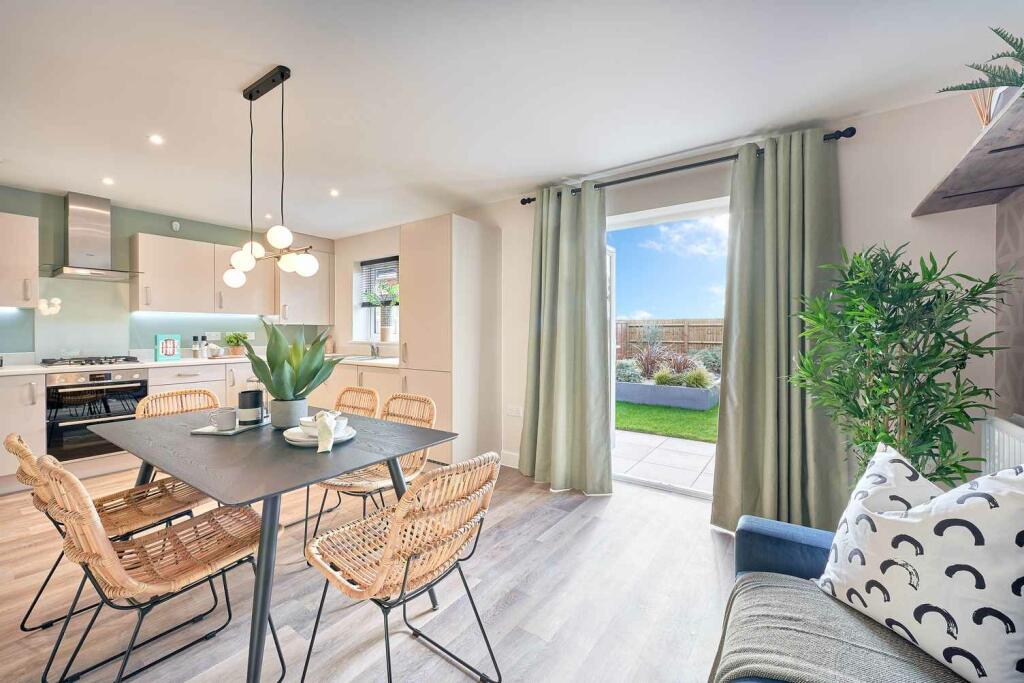 4 bedroom house at Bishops Park II - Image 9