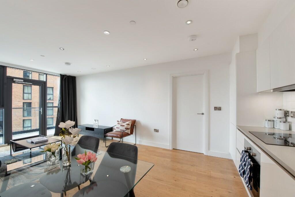 2 bedroom apartment at Wembley Central - Image 19