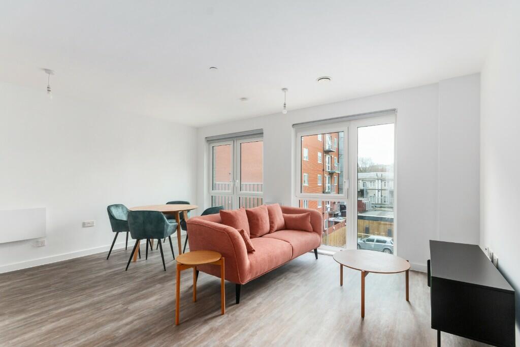 1 bedroom apartment at The Blockhouse - Image 2