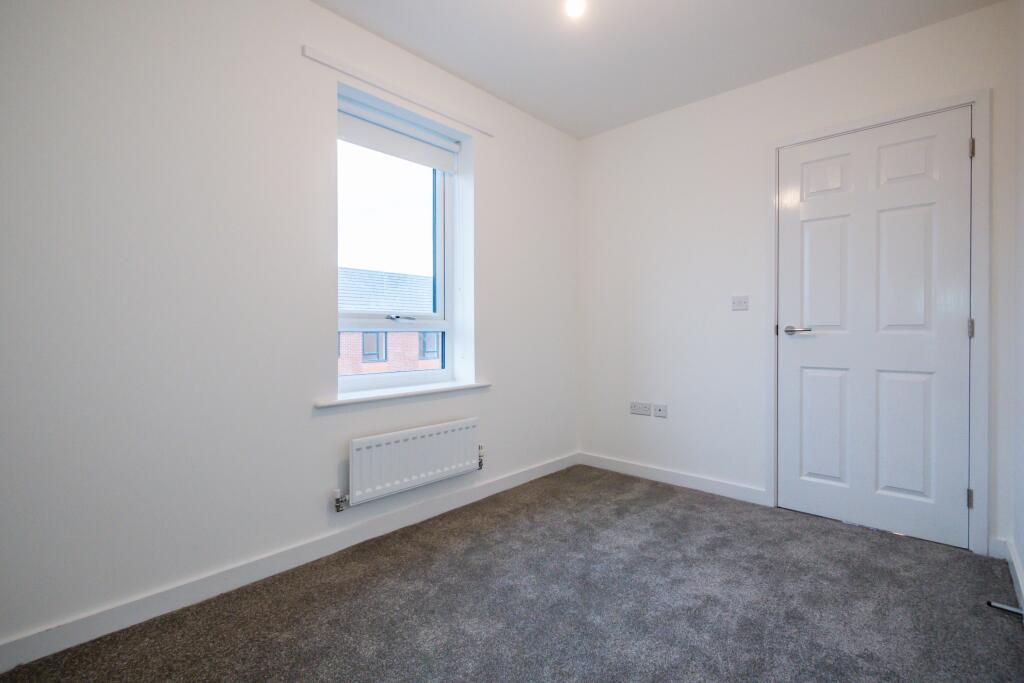 3 bedroom house at Irwell View - Image 16