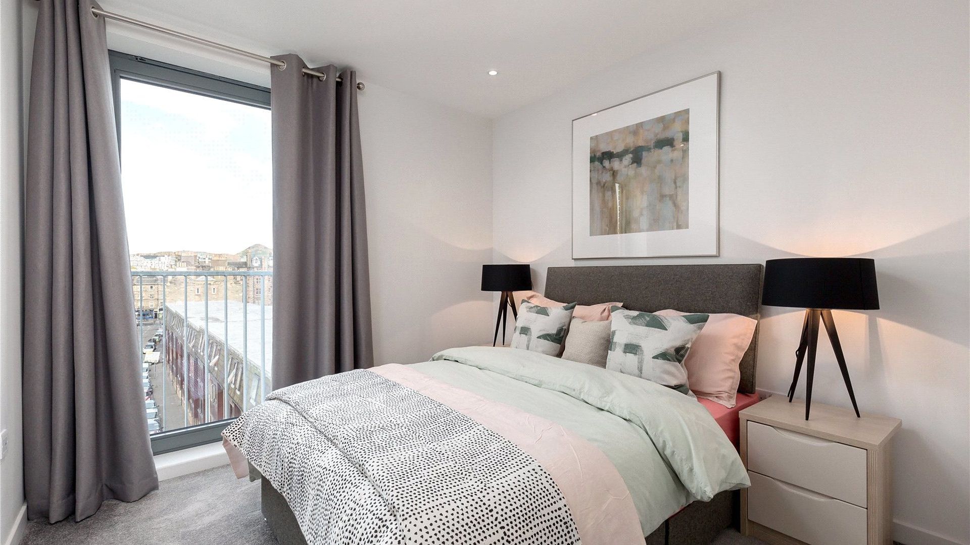 1 bedroom apartment at Lochrin Quay - Image 5