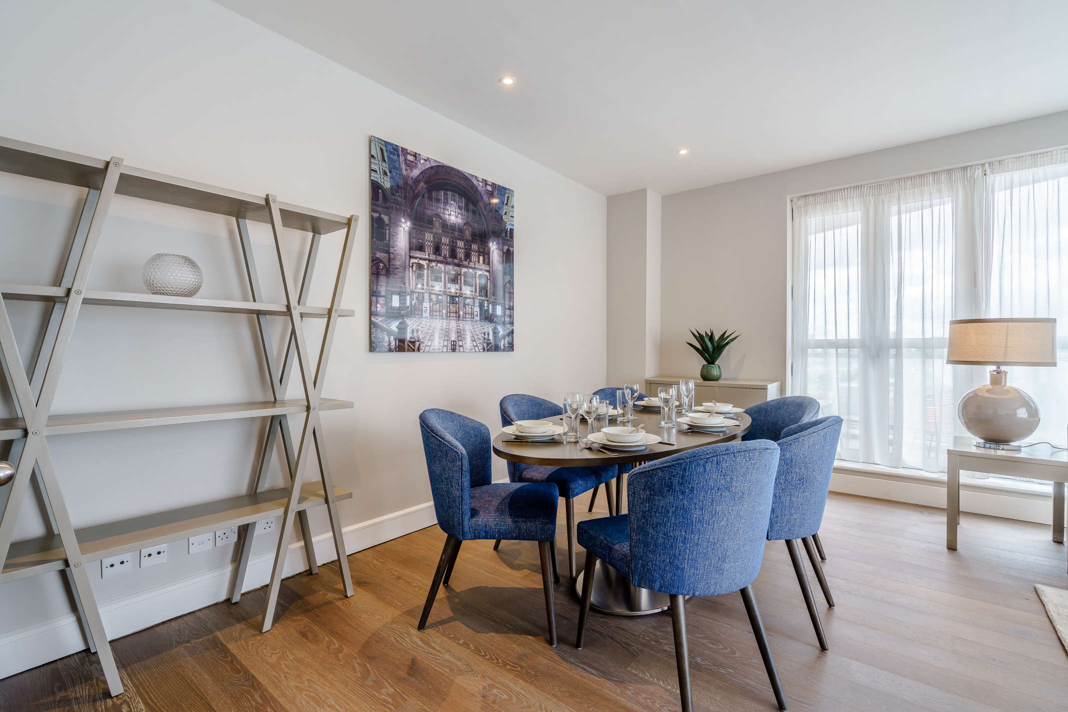 2 bedroom apartment at Circus Apartments - Image 24