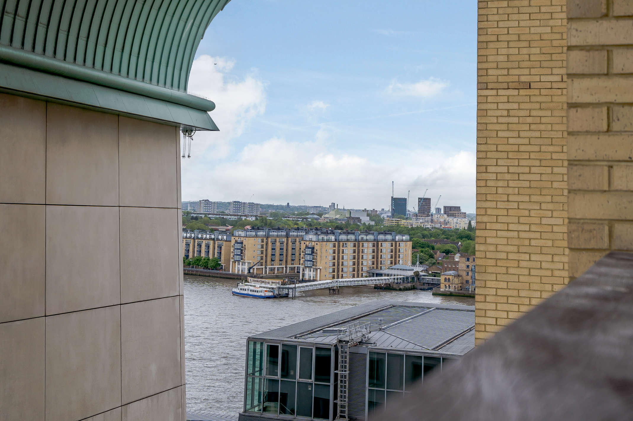 2 bedroom apartment at Circus Apartments - Image 29