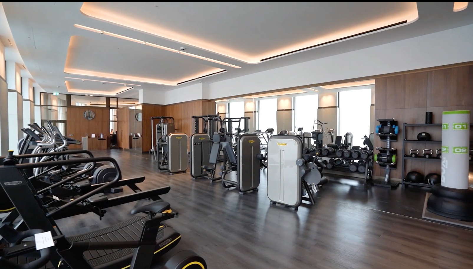 2 bedroom apartment at Garrett Mansions - Image 28