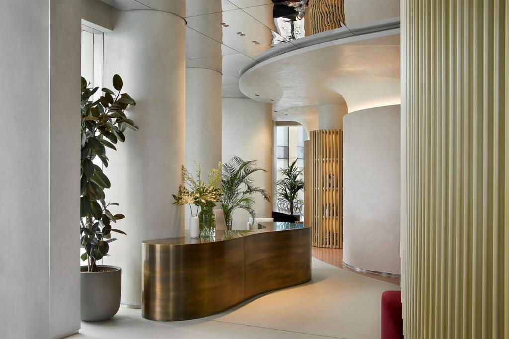 3 bedroom apartment at Upper Riverside - Image 9