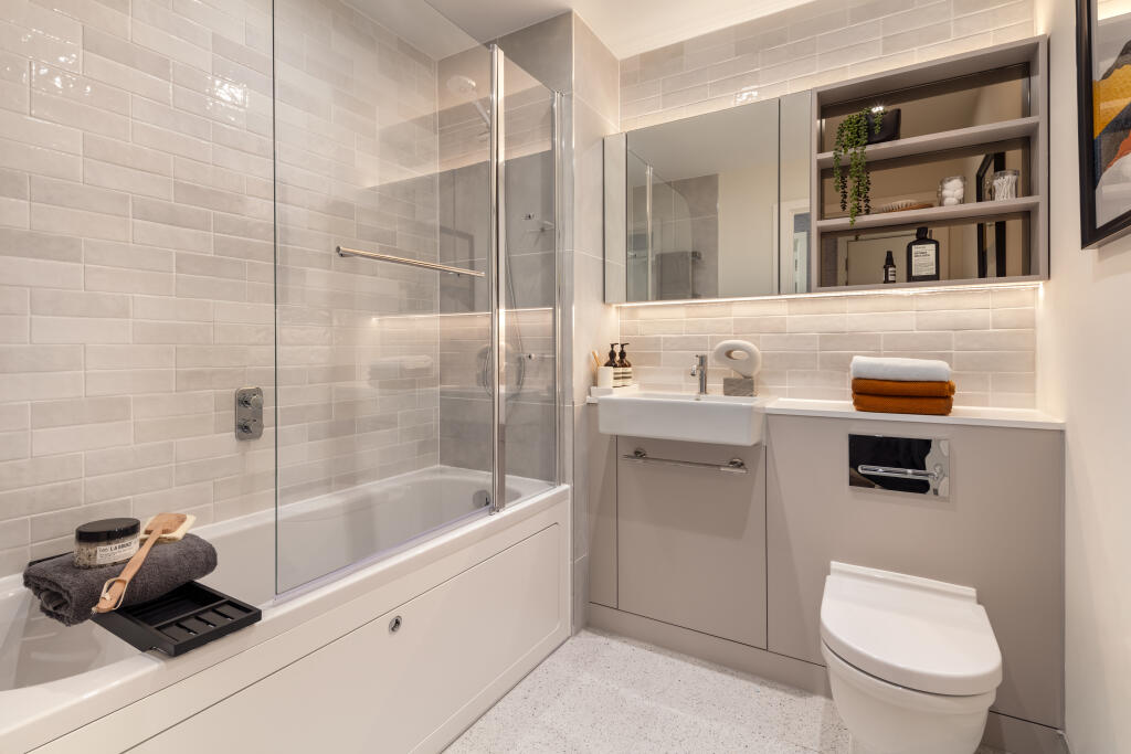 3 bedroom apartment at Foundry Yard - Image 3