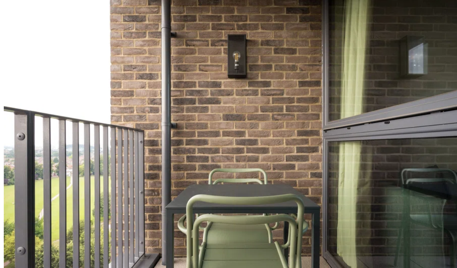 2 bedroom apartment at The Gessner - Image 13