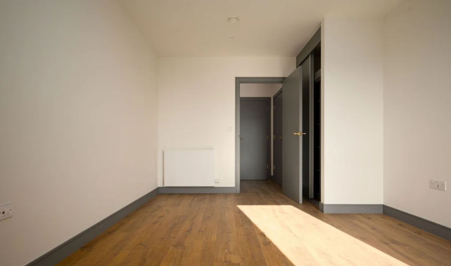 2 bedroom apartment at The Gessner - Image 9