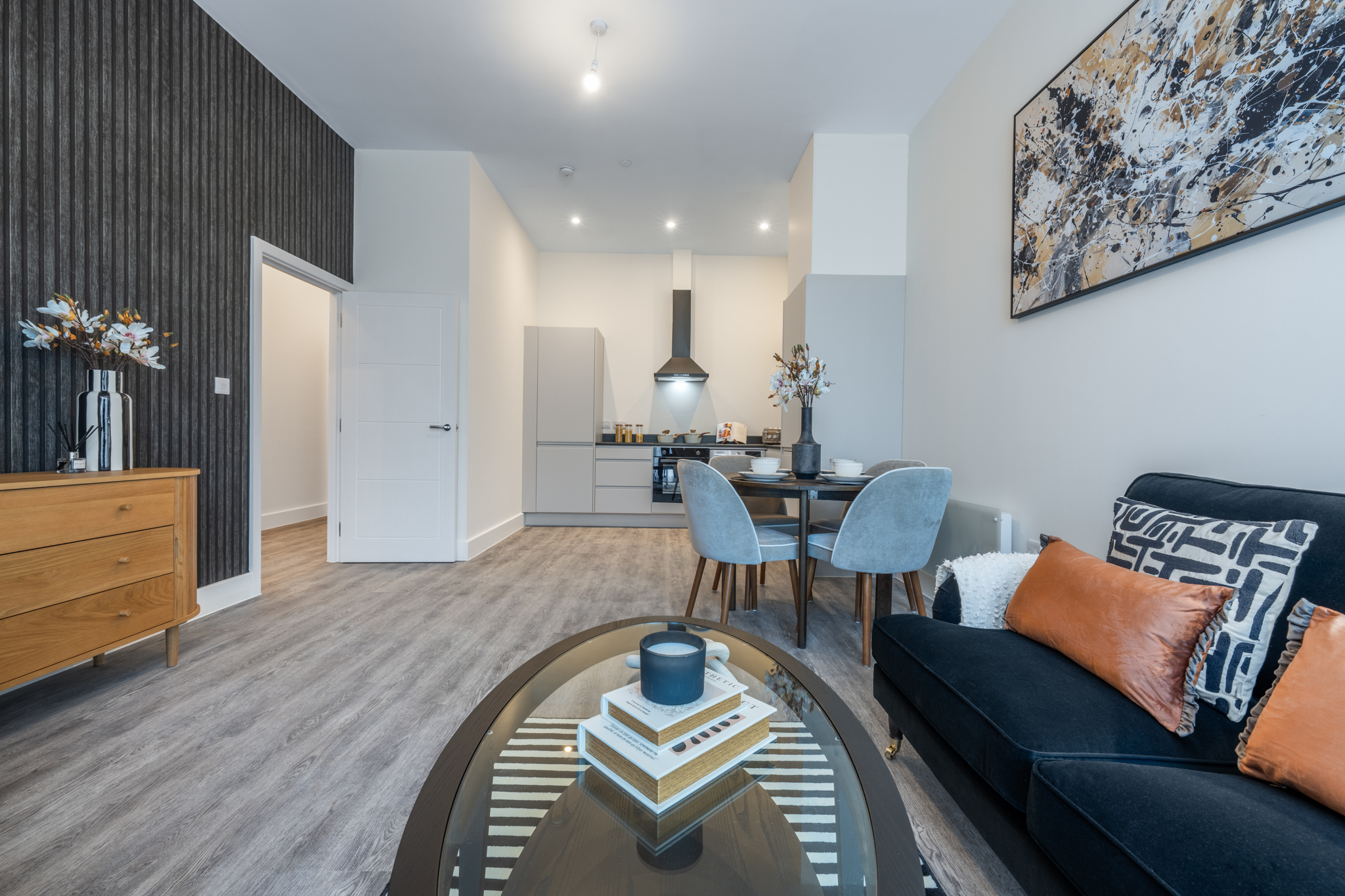 2 bedroom duplex at The Bays - Image 4