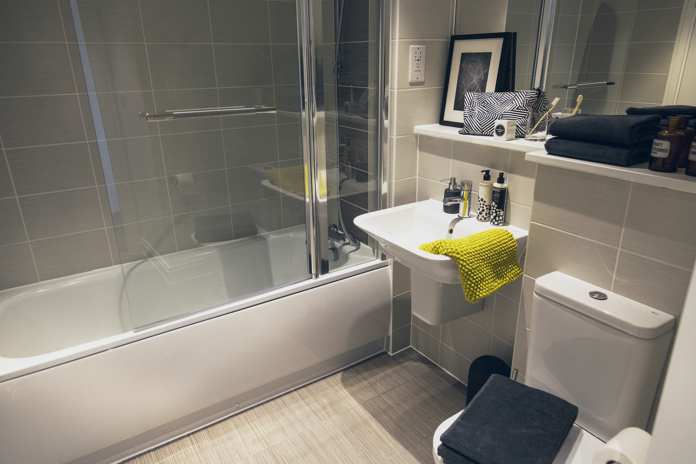 2 bedroom apartment at Apo at The Gatefold - Image 9