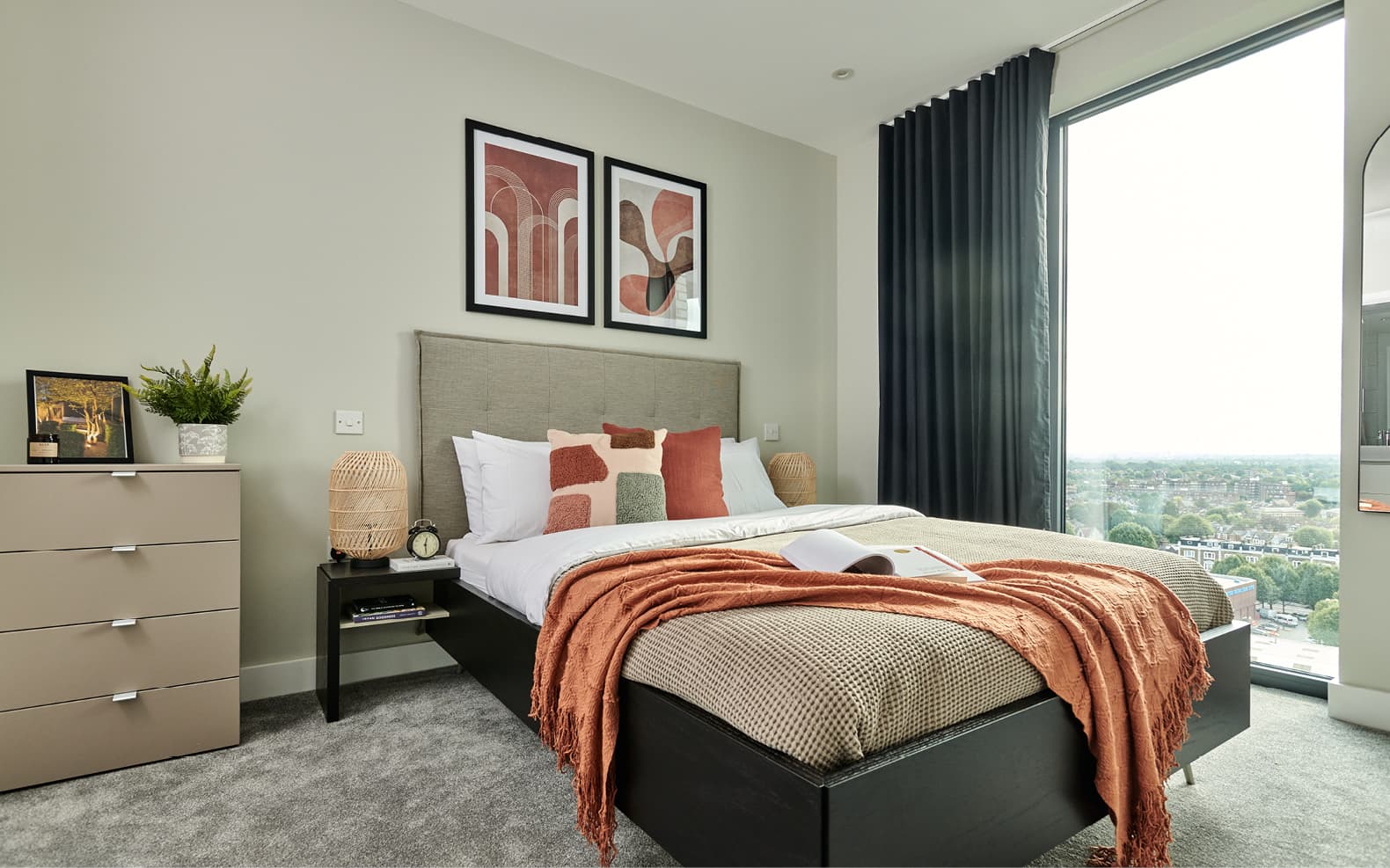 1 bedroom apartment at Apo Kew Bridge - Image 4