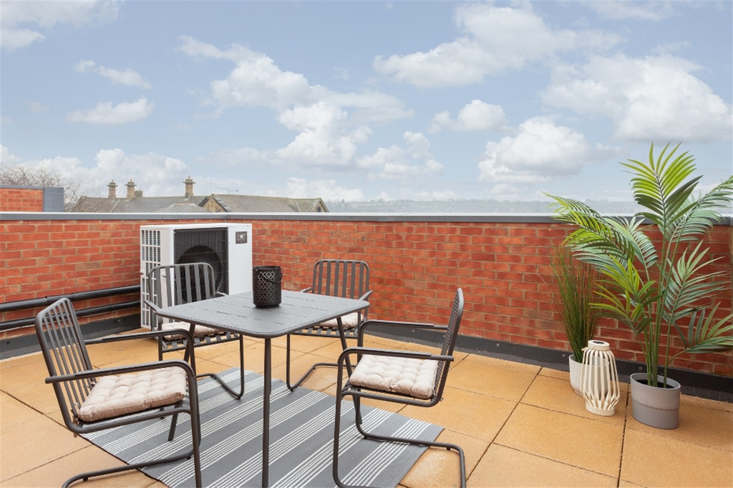 2 bedroom apartment at Casa, Abbey Court - Image 3