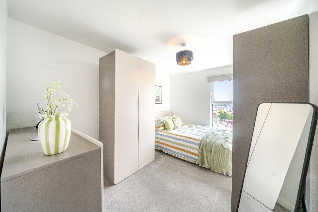 2 bedroom apartment at Clarendon Quarter - Image 14