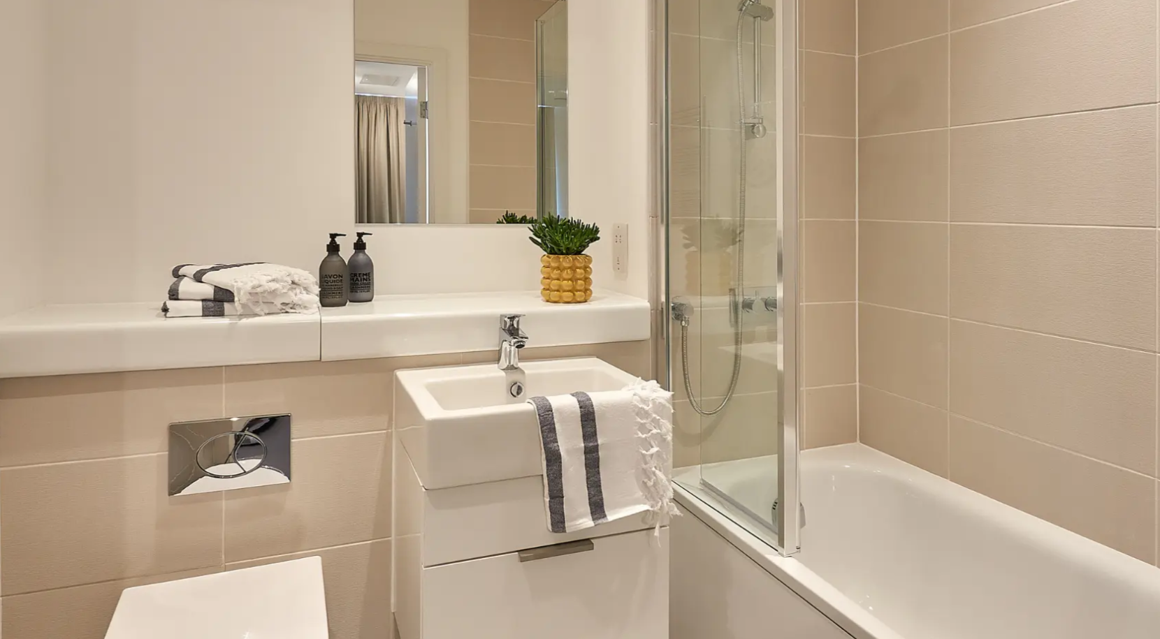 1 bedroom apartment at The Wullcomb