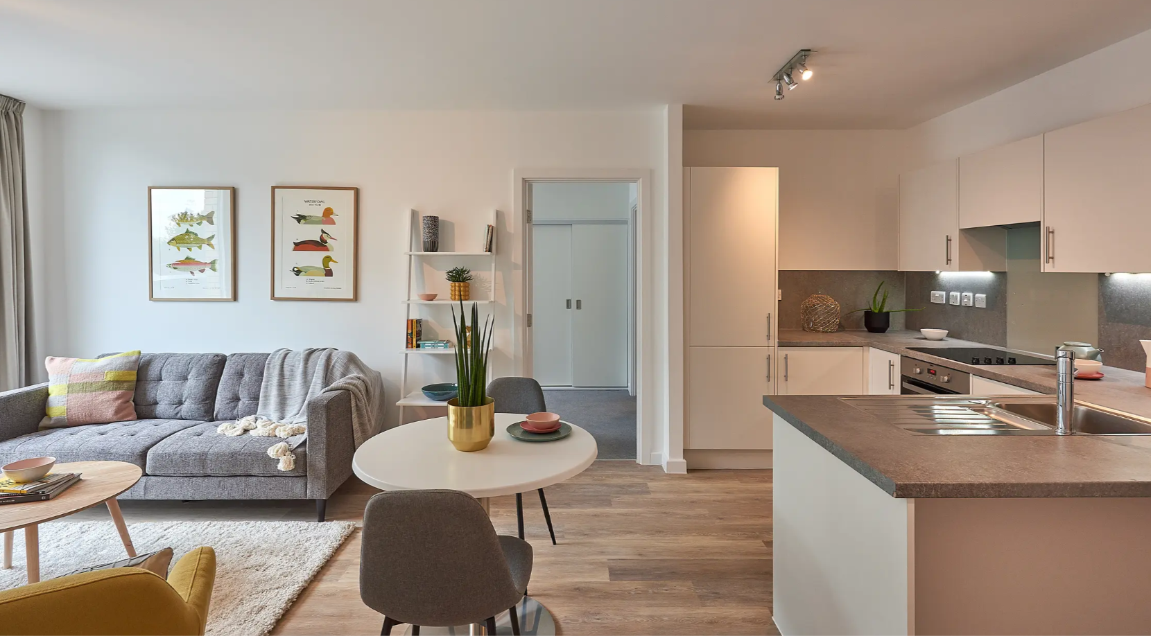 1 bedroom apartment at The Wullcomb - Image 13