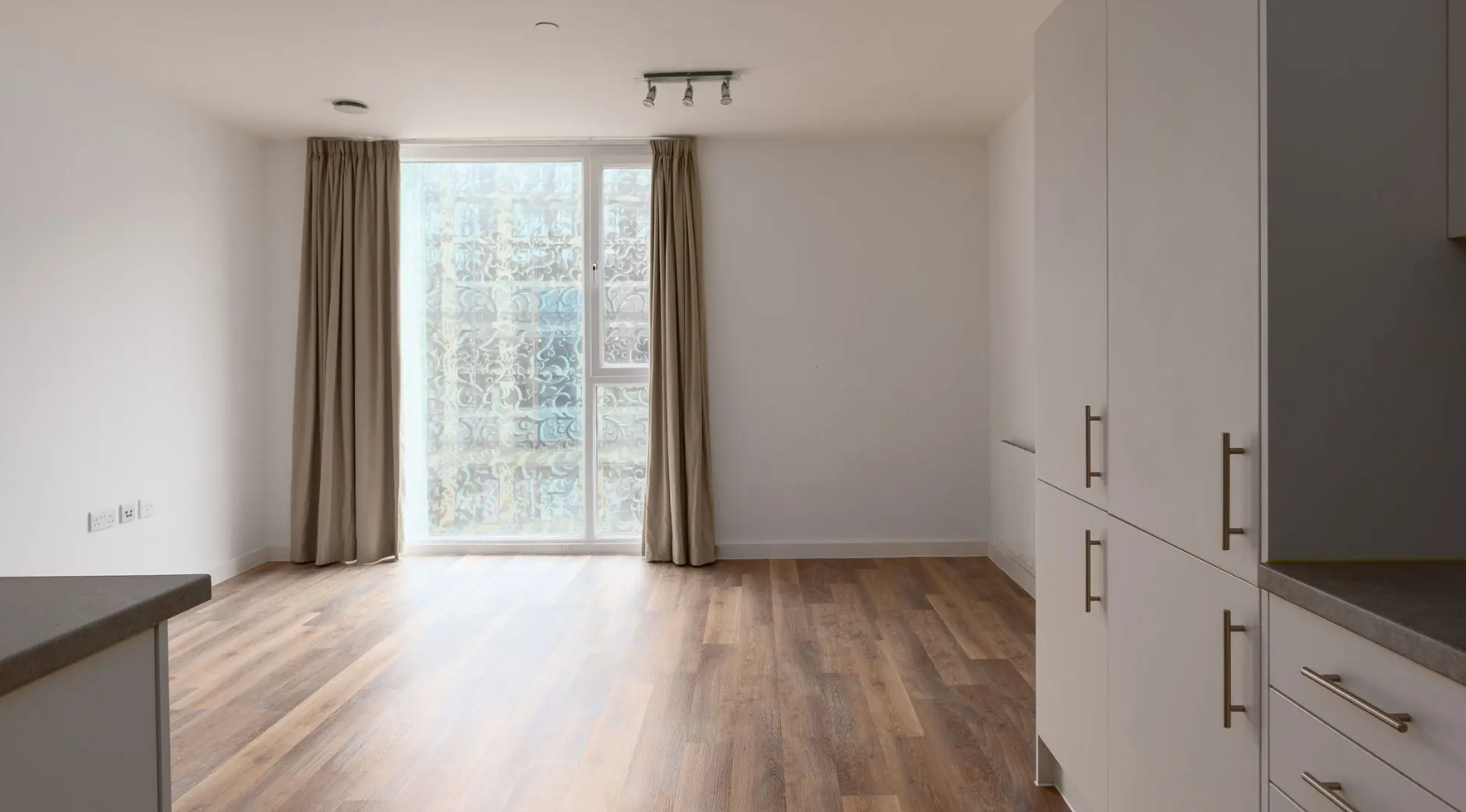 1 bedroom apartment at The Wullcomb - Image 15