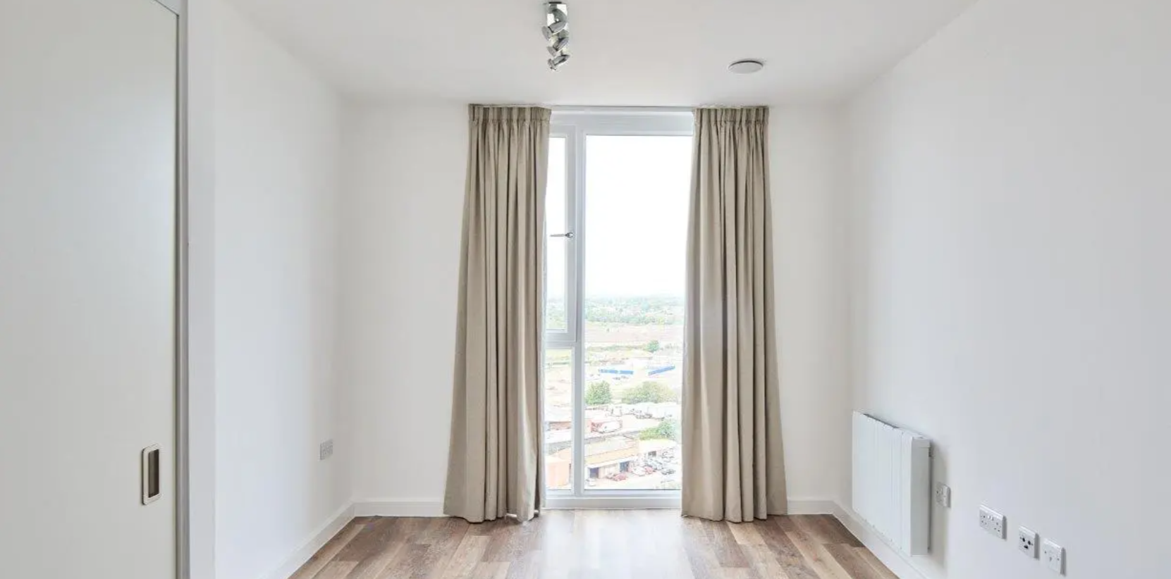 1 bedroom apartment at The Wullcomb - Image 18