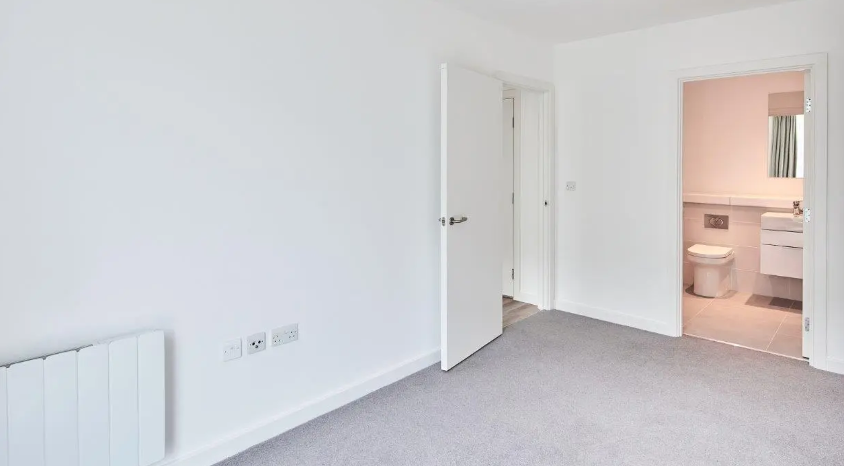 1 bedroom apartment at The Wullcomb - Image 8