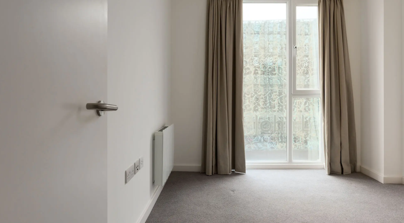 2 bedroom apartment at The Wullcomb - Image 20