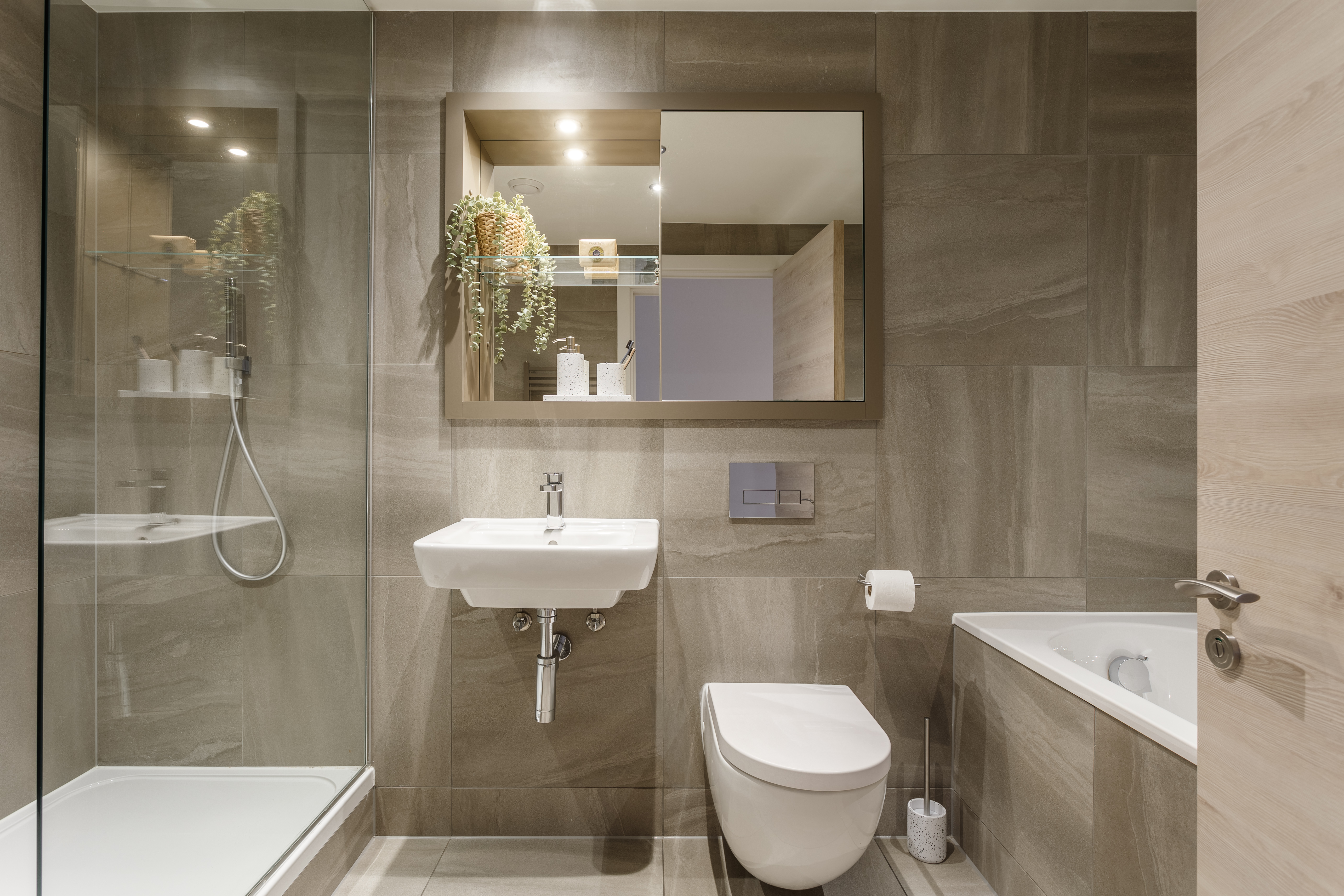 3 bedroom apartment at Apo at Angel Gardens - Image 7