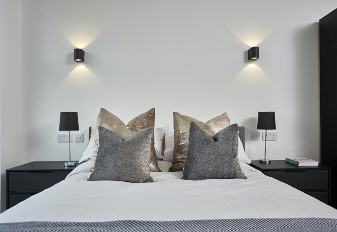 3 bedroom apartment at One Silk Street - Image 4