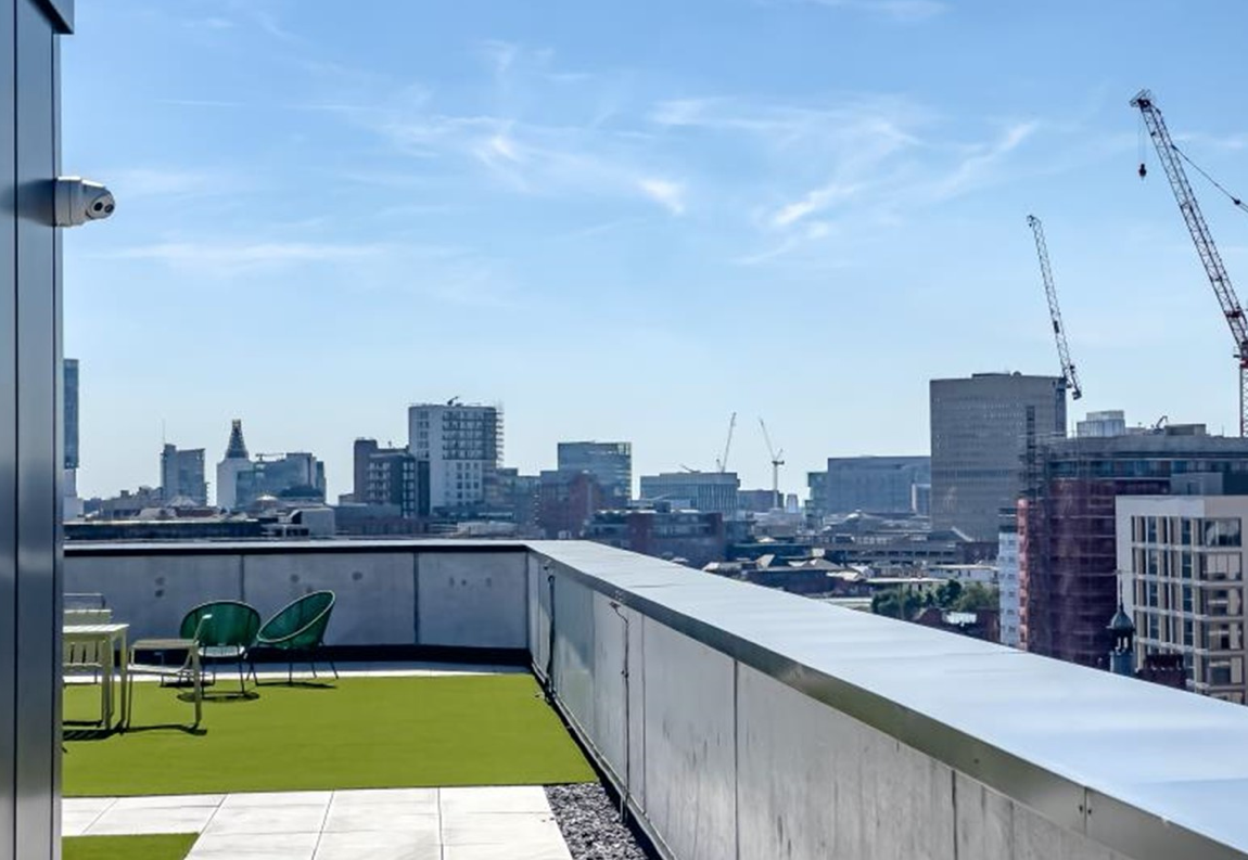 3 bedroom apartment at One Silk Street - Image 7