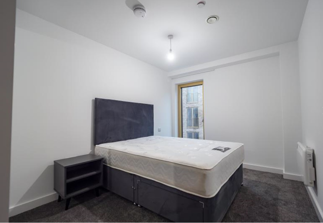 1 bedroom apartment at The Quarters - Image 4